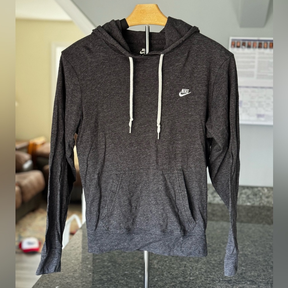 Nike lightweight cotton pullover (XS)